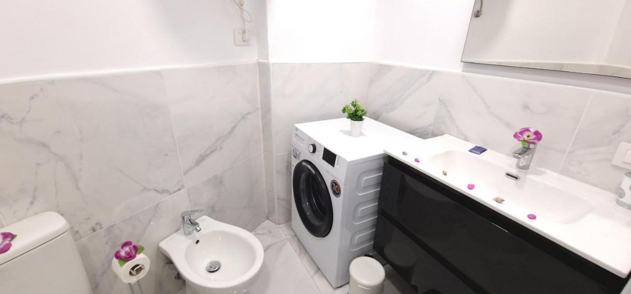 Fantastic 3 Bedroom Next Playa Las Americas & Wifi Free Playa Feñabe Kültér fotó